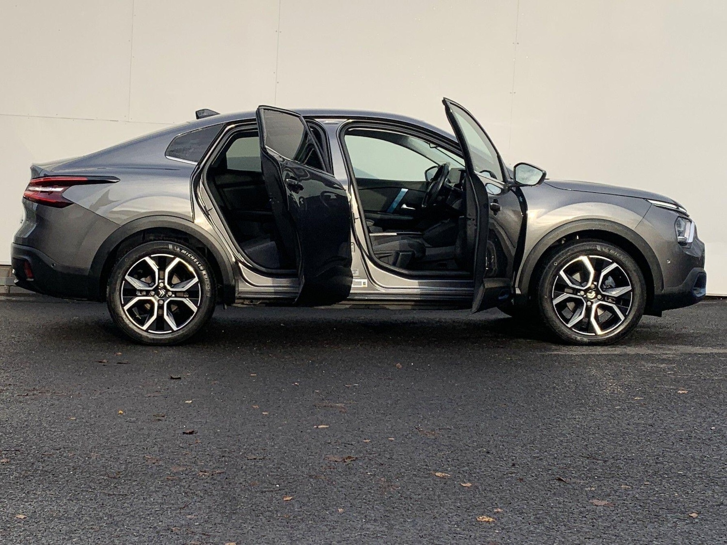 Used Citroen C4 2023 for sale - 76855830: Photo 16