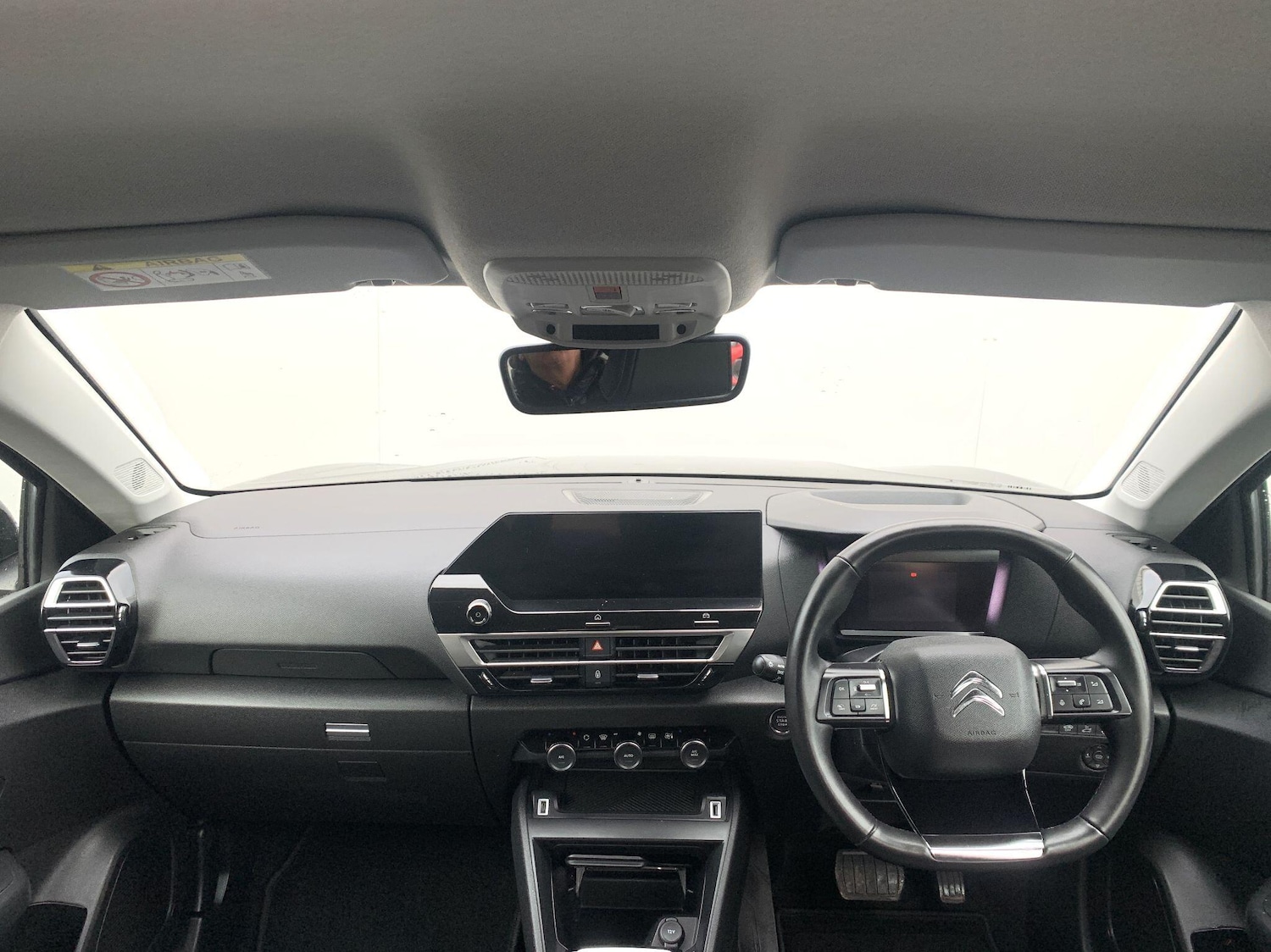 Used Citroen C4 2023 for sale - 76855830: Photo 25