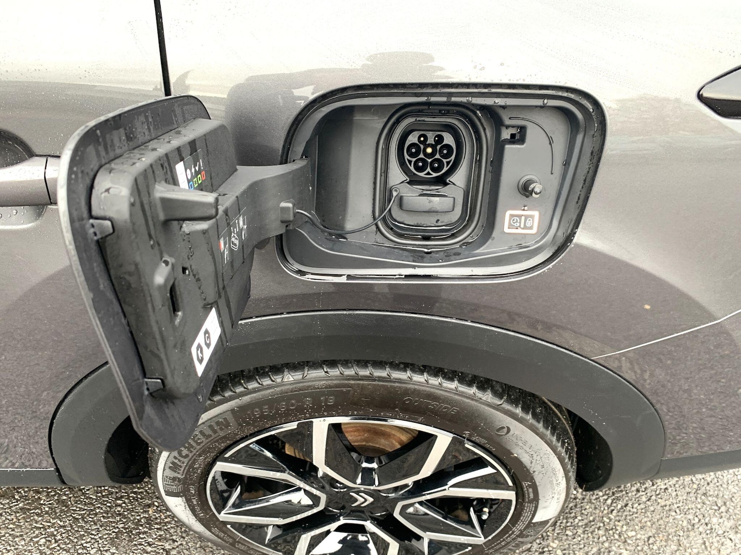 Used Citroen C4 2023 for sale - 76855830: Photo 33