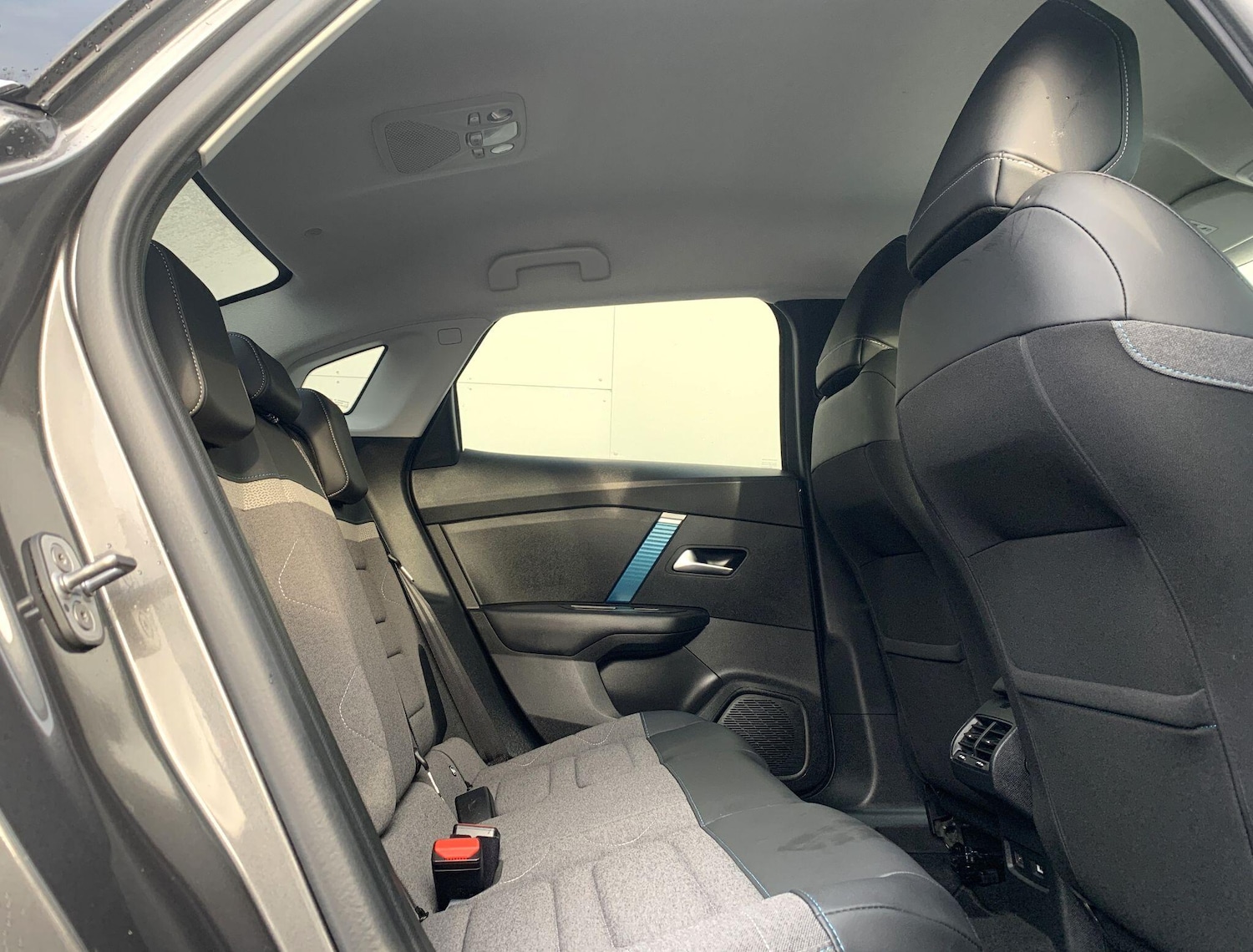 Used Citroen C4 2023 for sale - 76855830: Photo 5