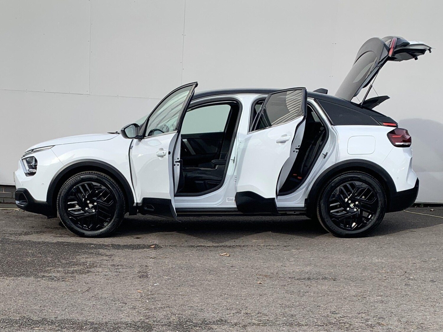 Used Citroen e-C4 2024 for sale - 77510084: Photo 16