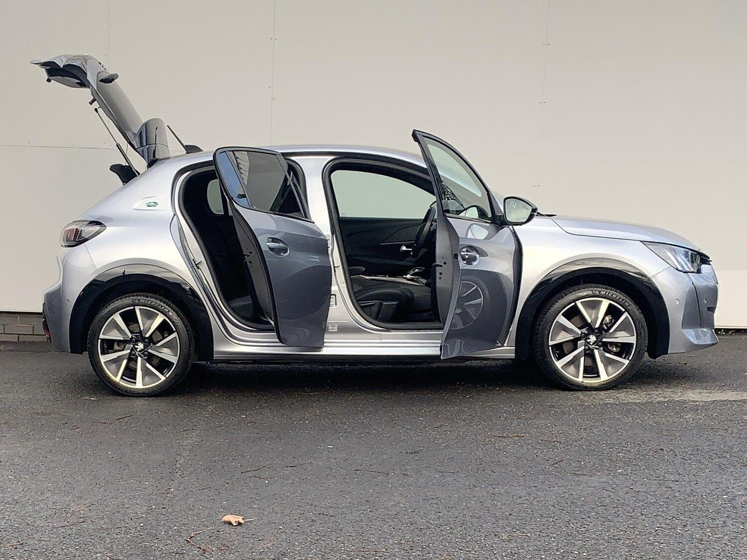 Used Peugeot E-208 2021 for sale - 77191062: Photo 12