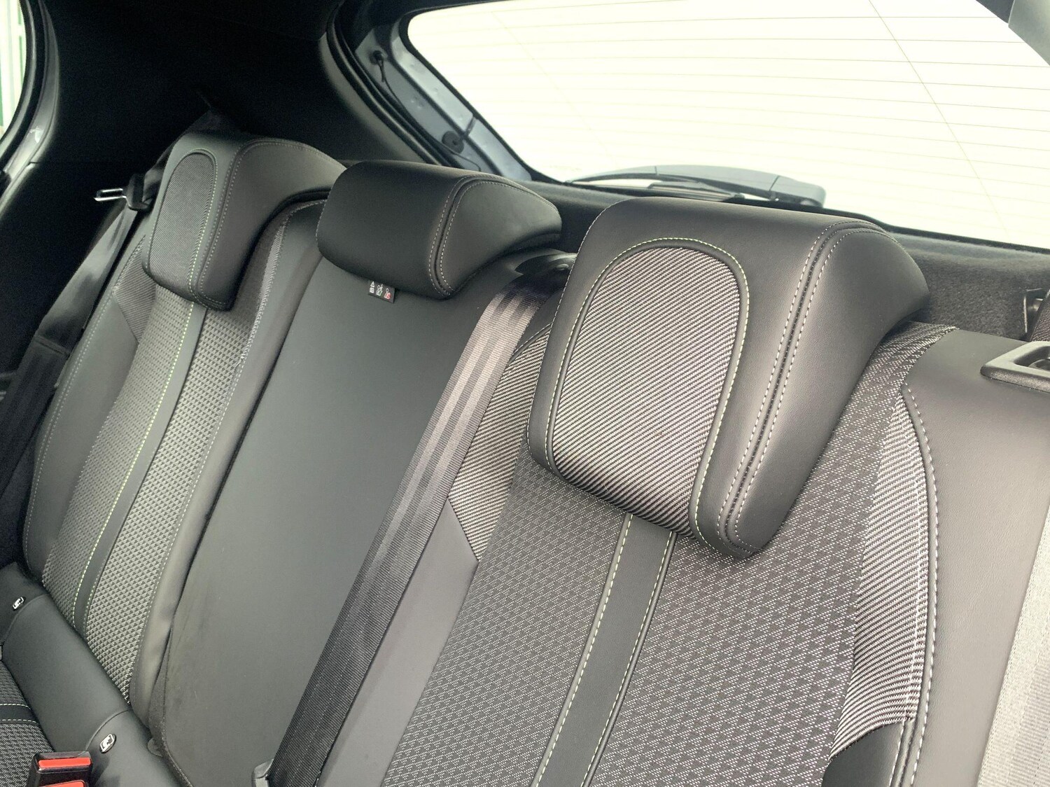 Used Peugeot E-208 2021 for sale - 77191062: Photo 19