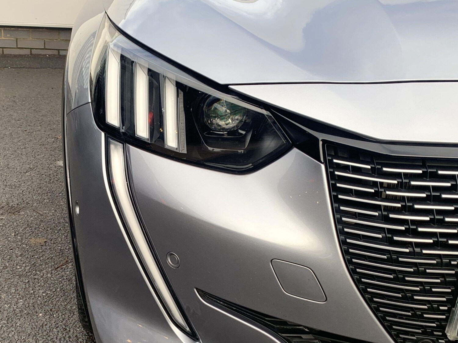 Used Peugeot E-208 2021 for sale - 77191062: Photo 37