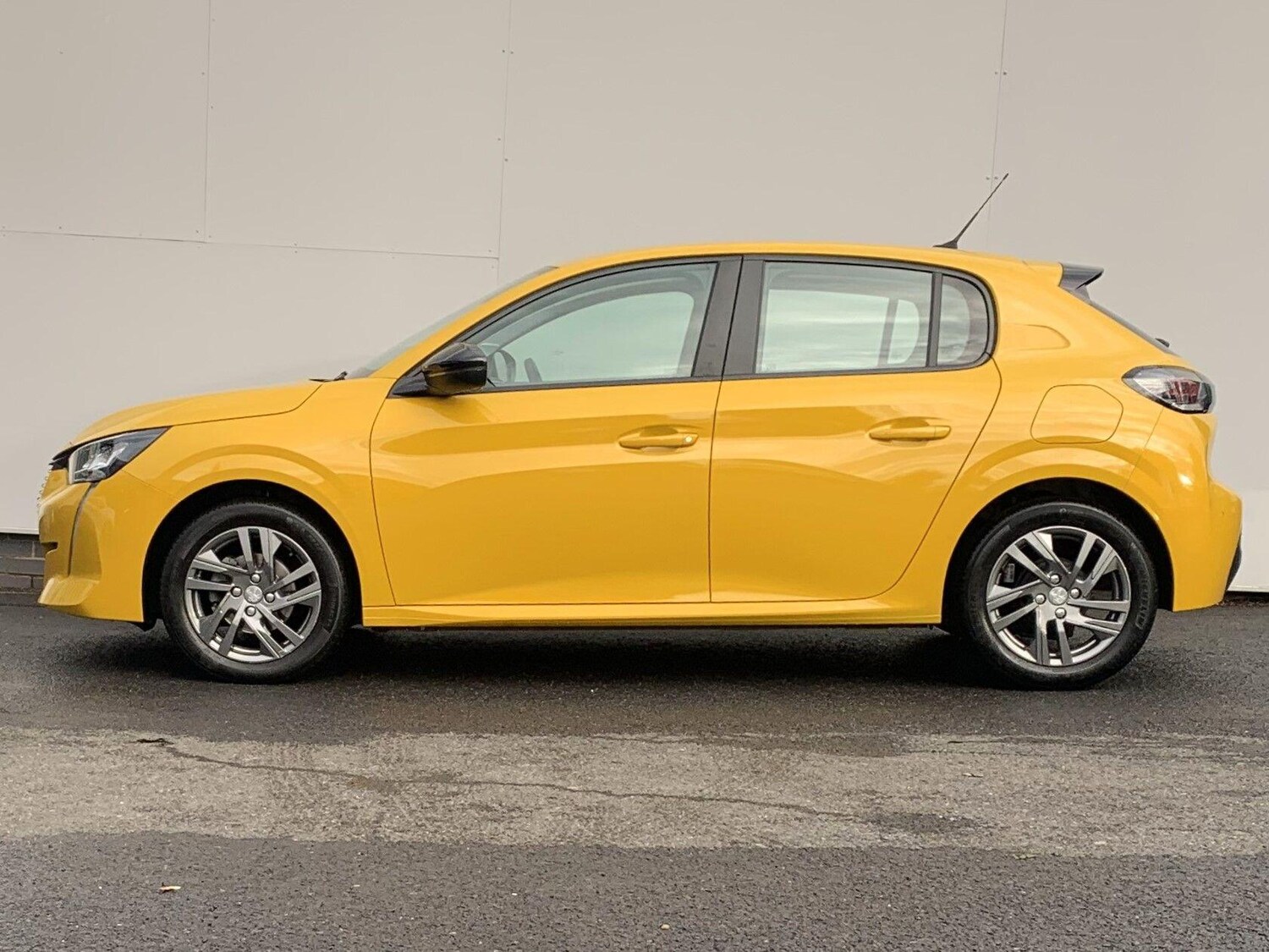 Used Peugeot 208 2022 for sale - 76200343: Photo 14