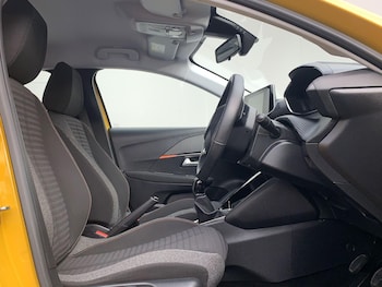 Used Peugeot 208 2022 for sale - 76200343: Photo