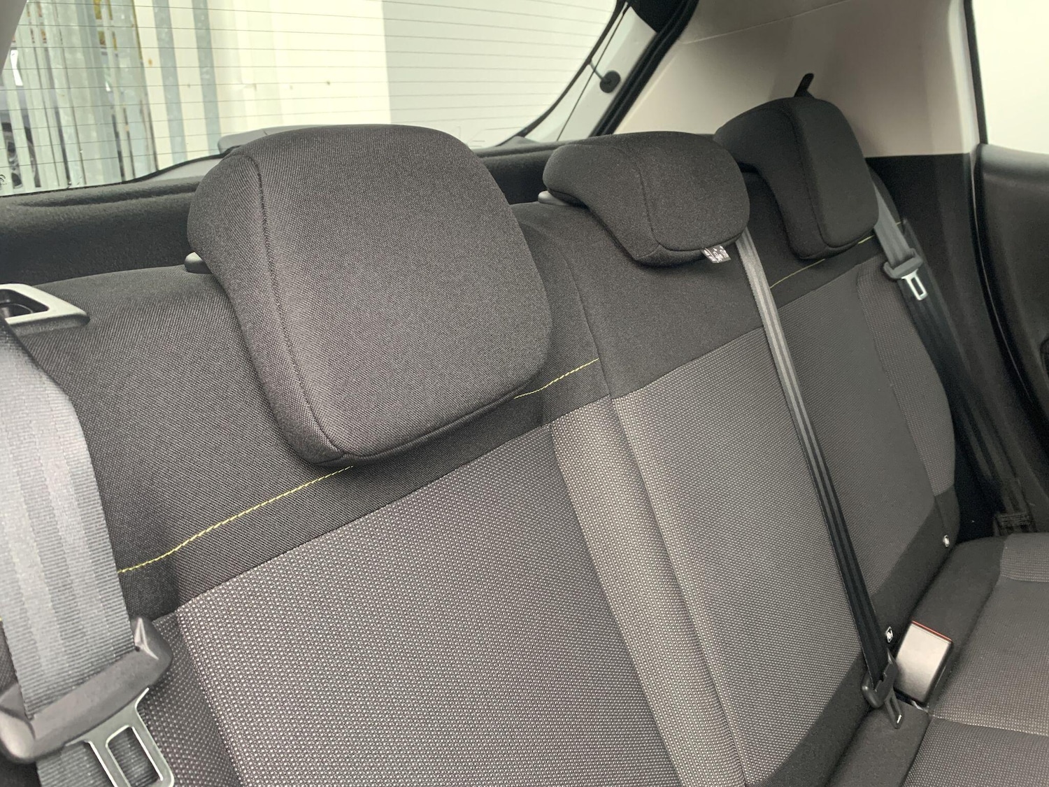 Used Citroen C3 2023 for sale - 76573179: Photo 25