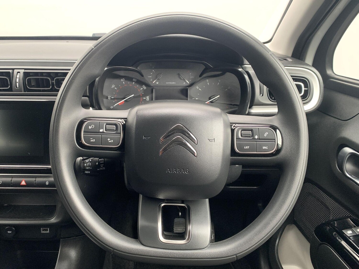 Used Citroen C3 2023 for sale - 76573179: Photo 37