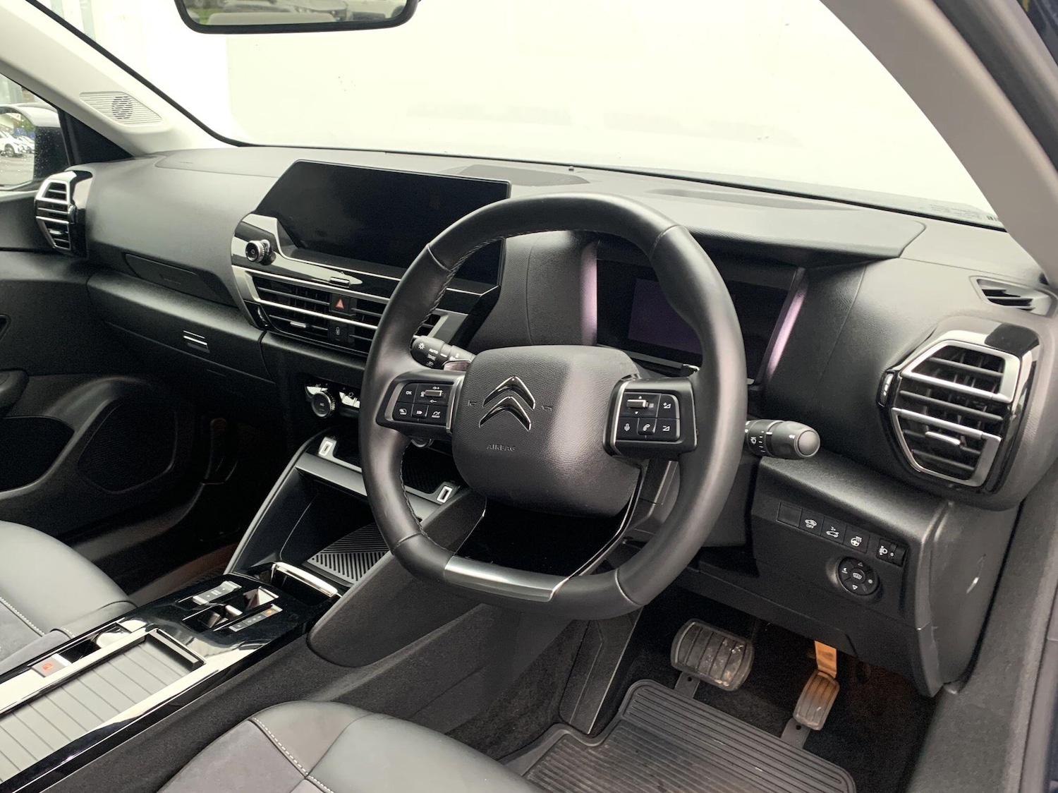 Used Citroen C4 2024 for sale - 76026409: Photo 11