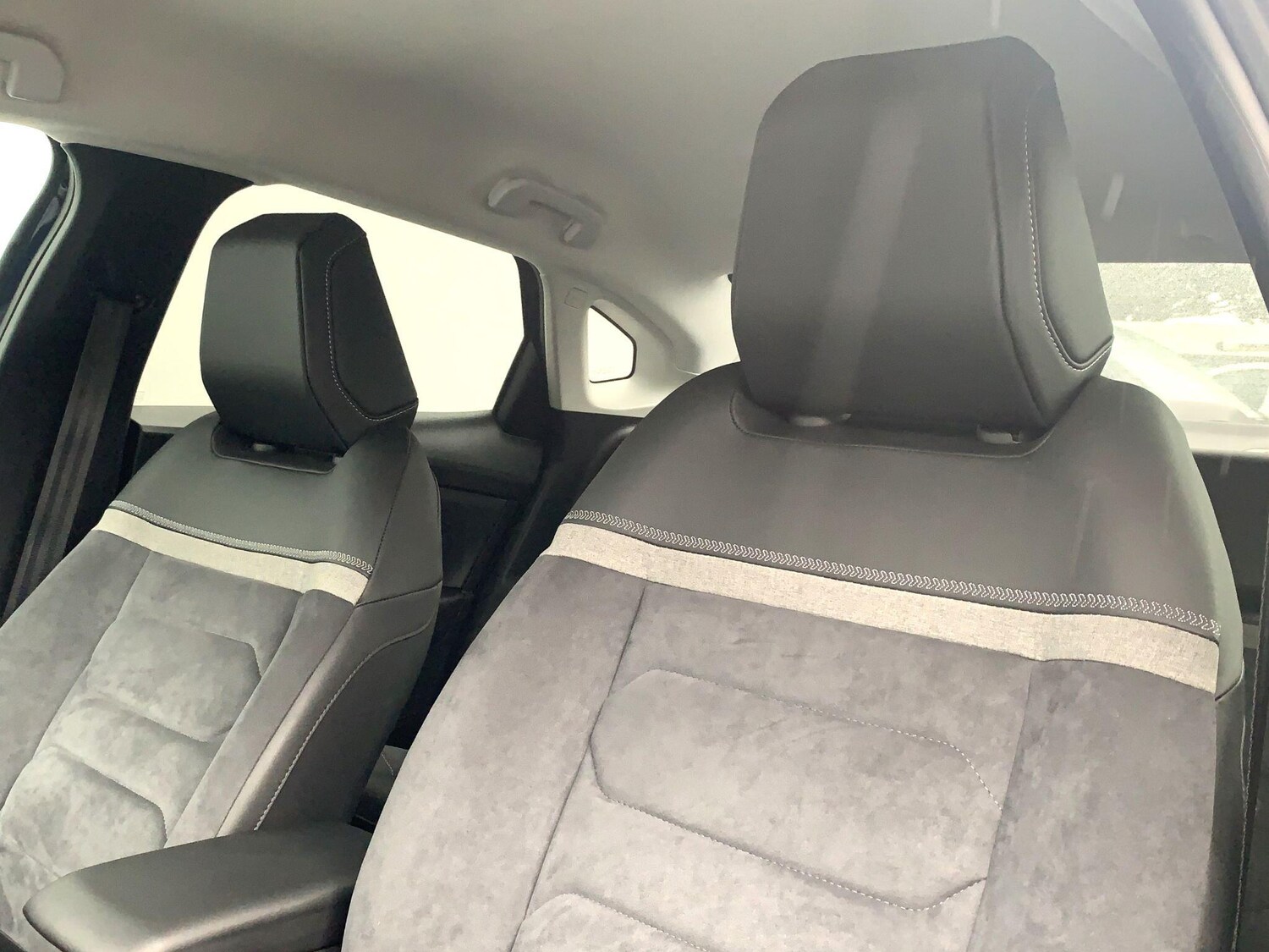 Used Citroen C4 2024 for sale - 76026409: Photo 42