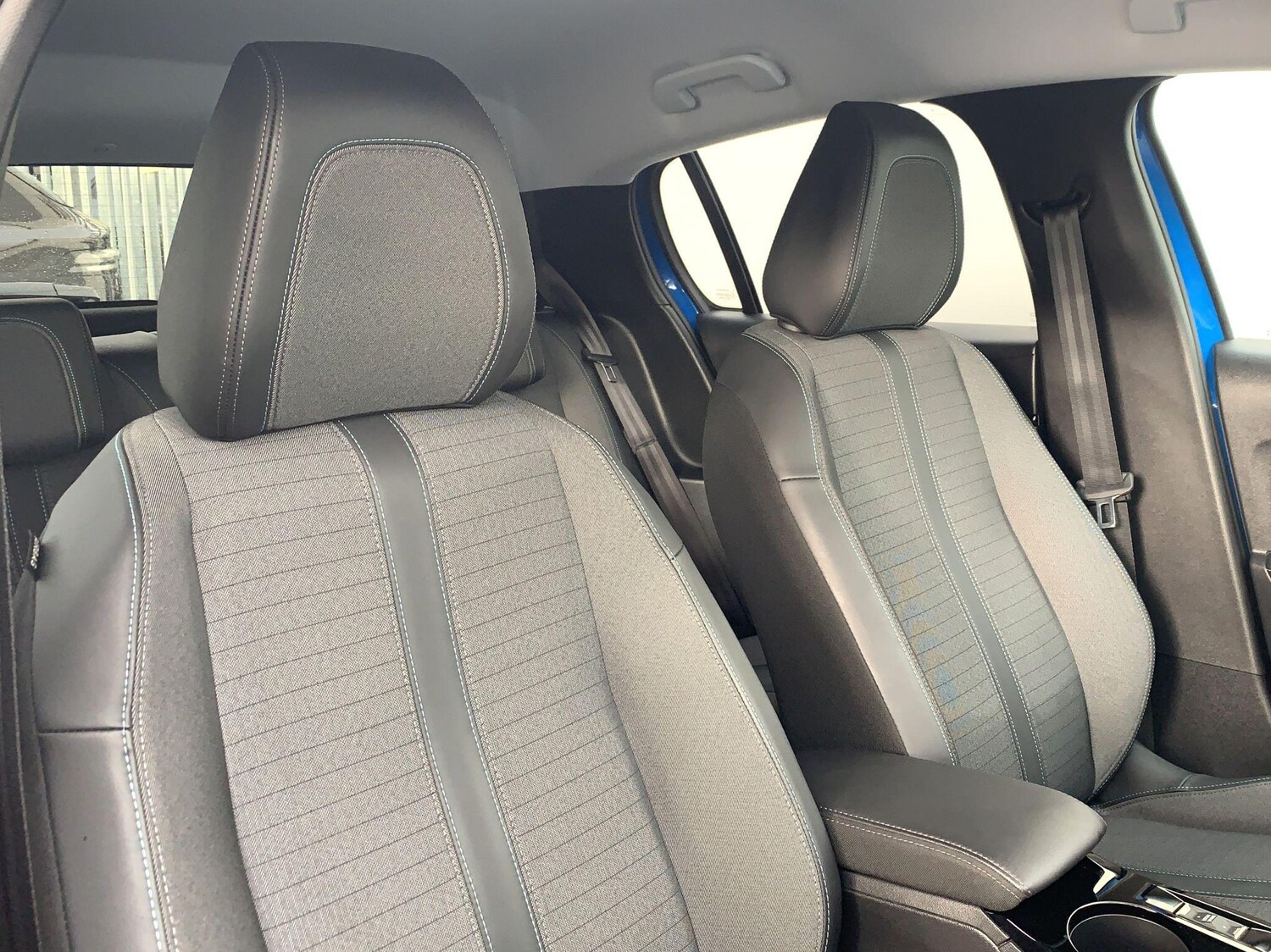 Used Peugeot E-208 2022 for sale - 76283421: Photo 36