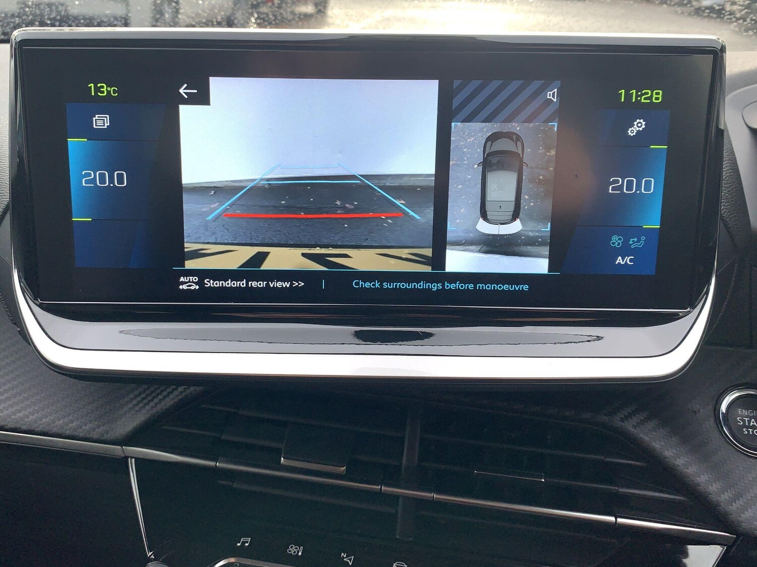 Used Peugeot E-208 2022 for sale - 76283421: Photo 44