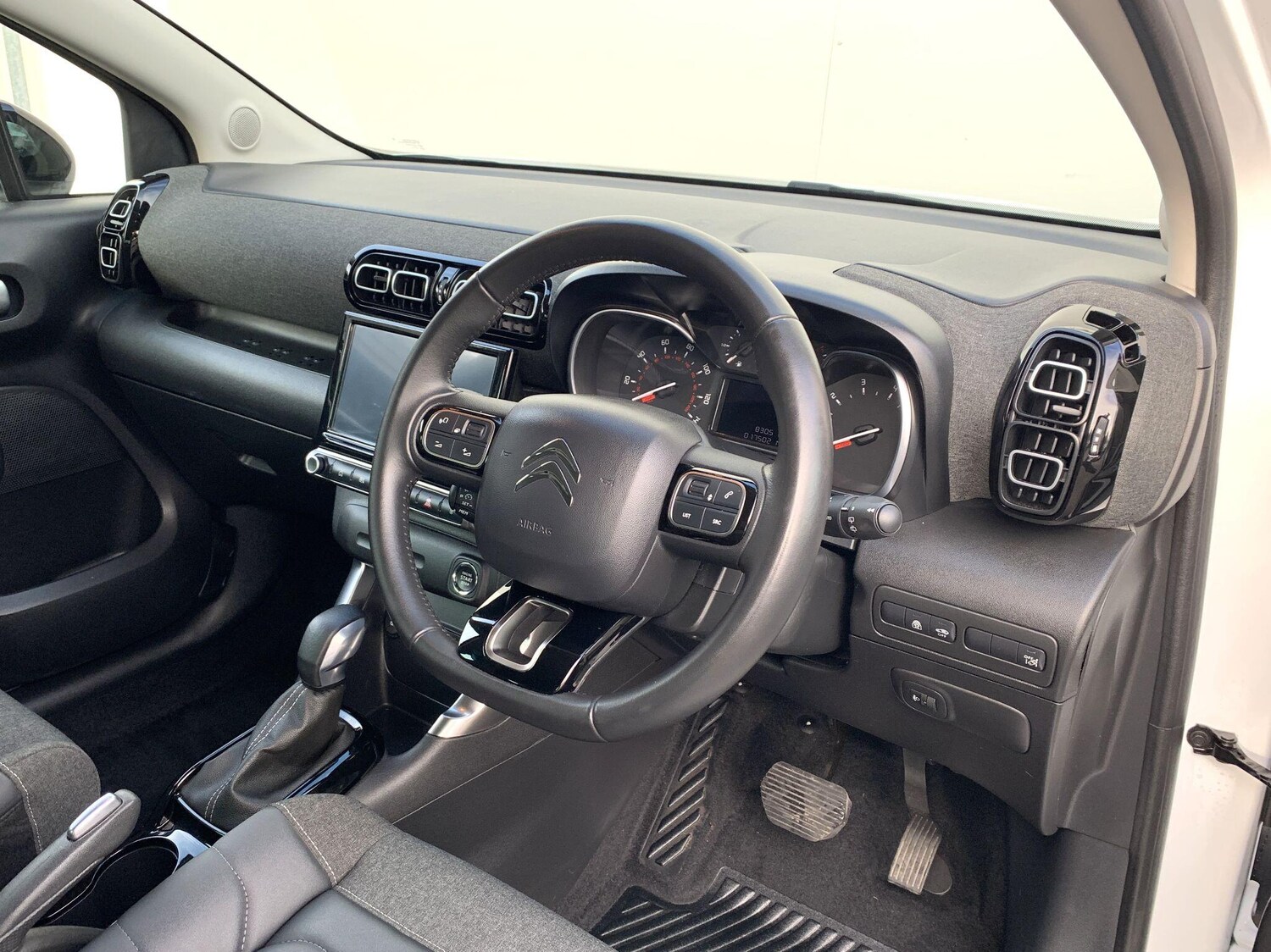 Used Citroen C3 Aircross 2023 for sale - 76485986: Photo 11