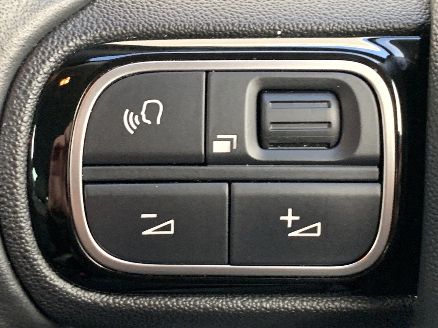 Used Citroen C3 Aircross 2023 for sale - 76485986: Photo 24