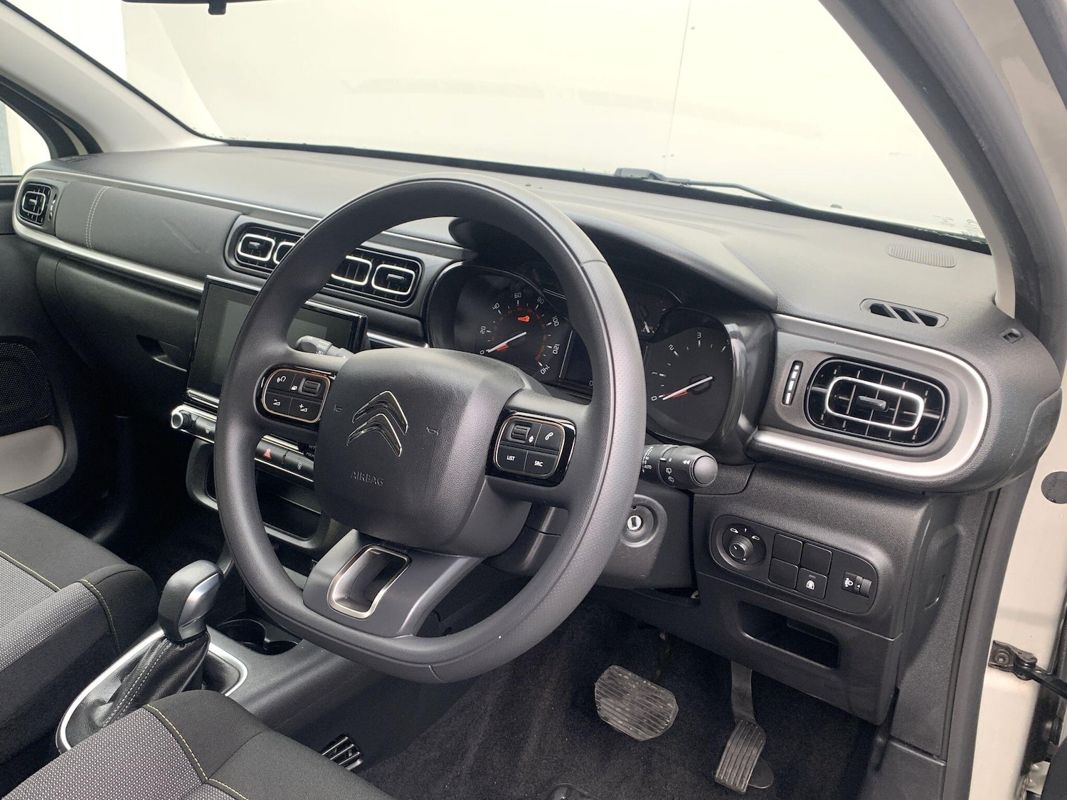 Used Citroen C3 2023 for sale - 76714959: Photo 25