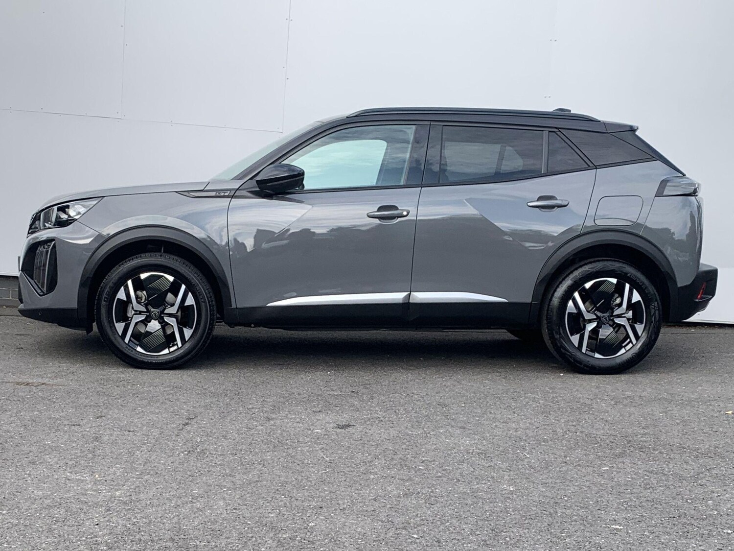 Used Peugeot 2008 2023 for sale - 76059290: Photo 14