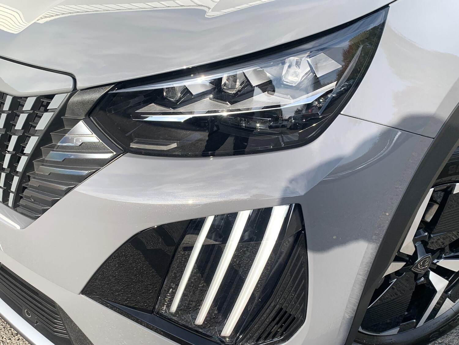 Used Peugeot 2008 2023 for sale - 76059290: Photo 44