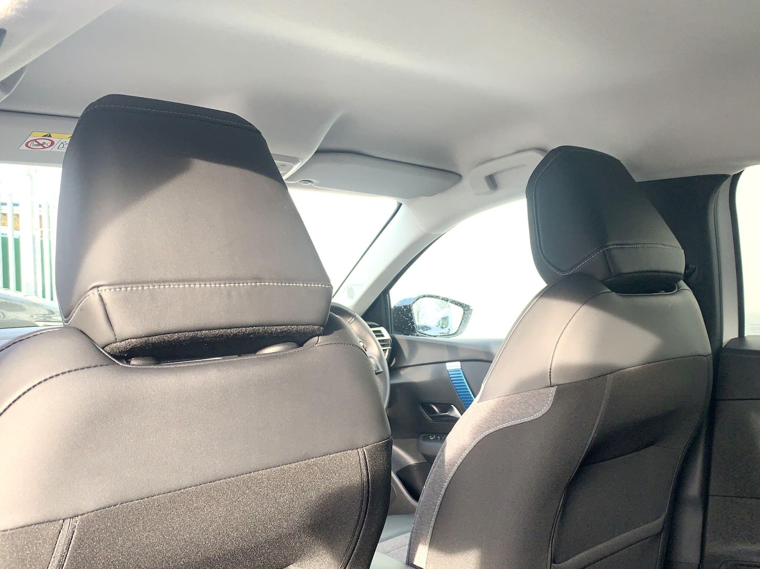 Used Citroen e-C4 X 2023 for sale - 77358432: Photo 17