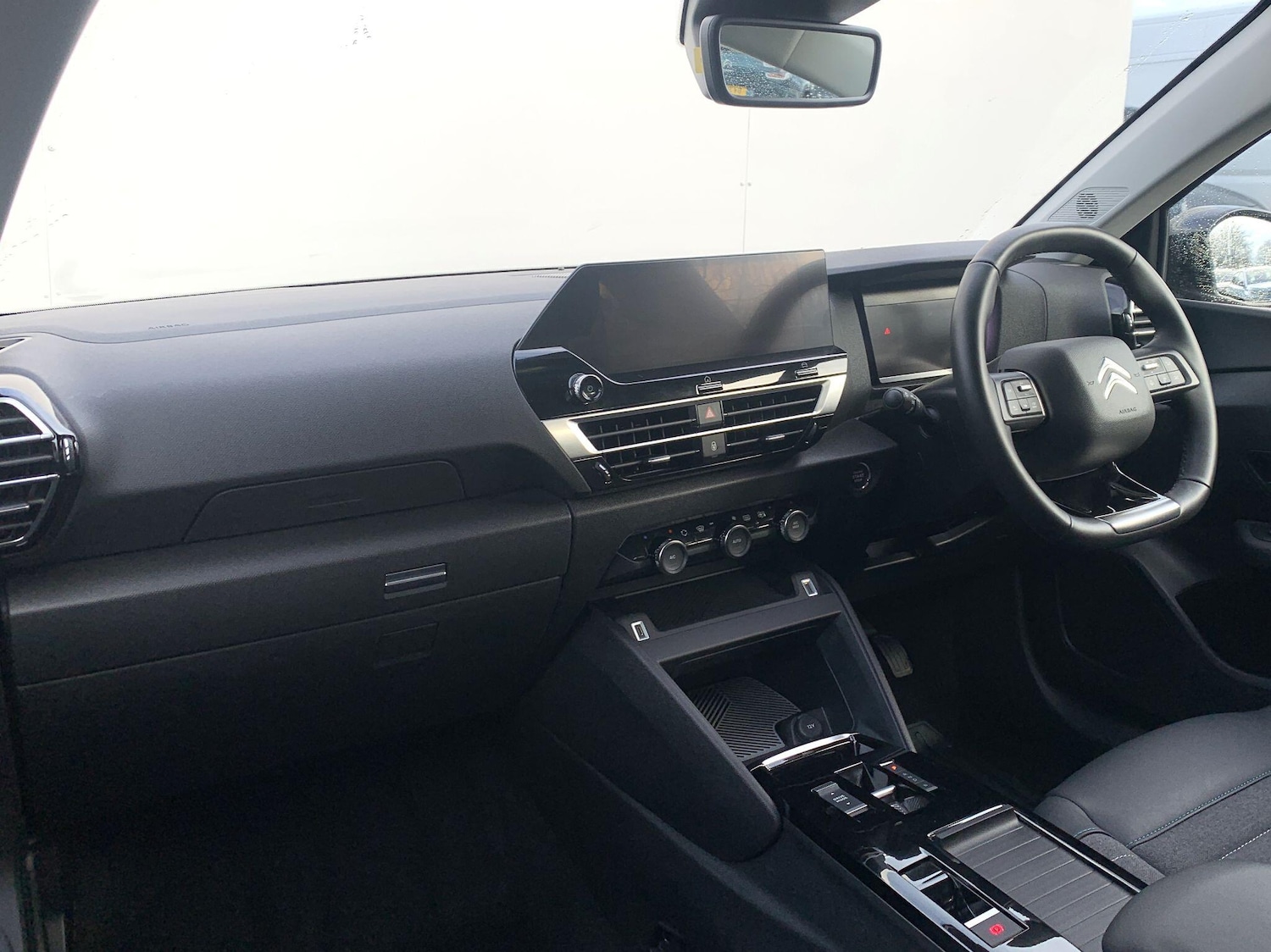 Used Citroen e-C4 X 2023 for sale - 77358432: Photo 25