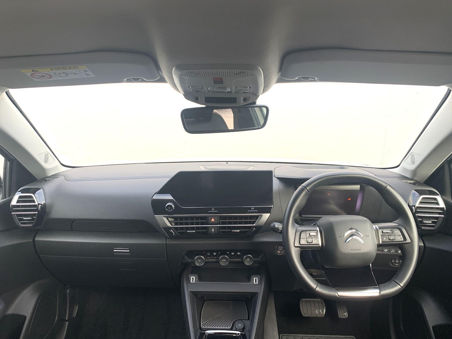 Used Citroen e-C4 X 2023 for sale - 77358432: Photo 38