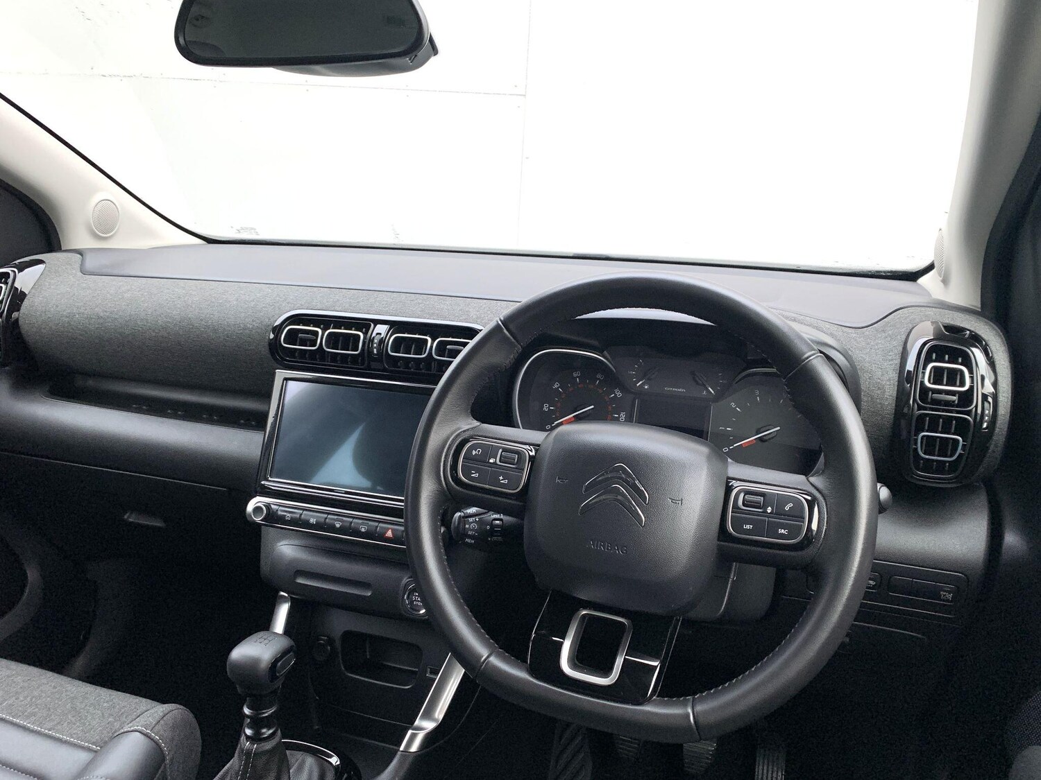 Used Citroen C3 Aircross 2023 for sale - 76926107: Photo 24