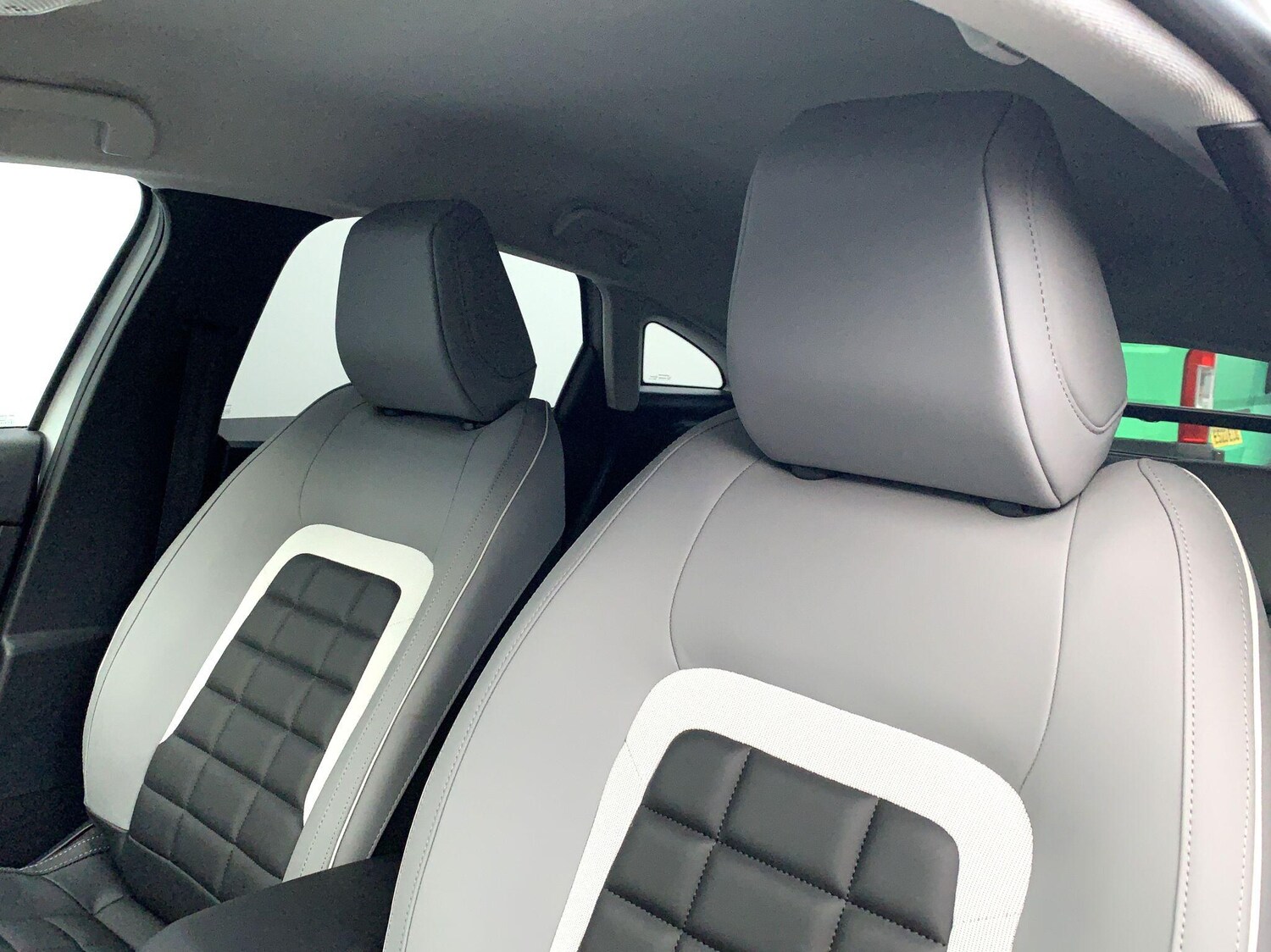 Used Citroen e-C4 2025 for sale - 77386966: Photo 13