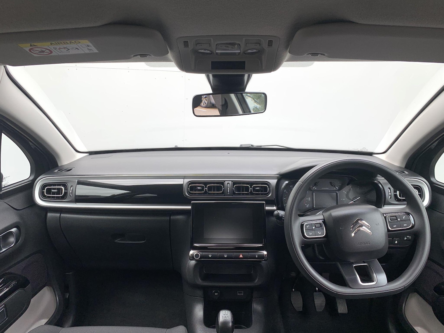 Used Citroen C3 2024 for sale - 76137677: Photo 18