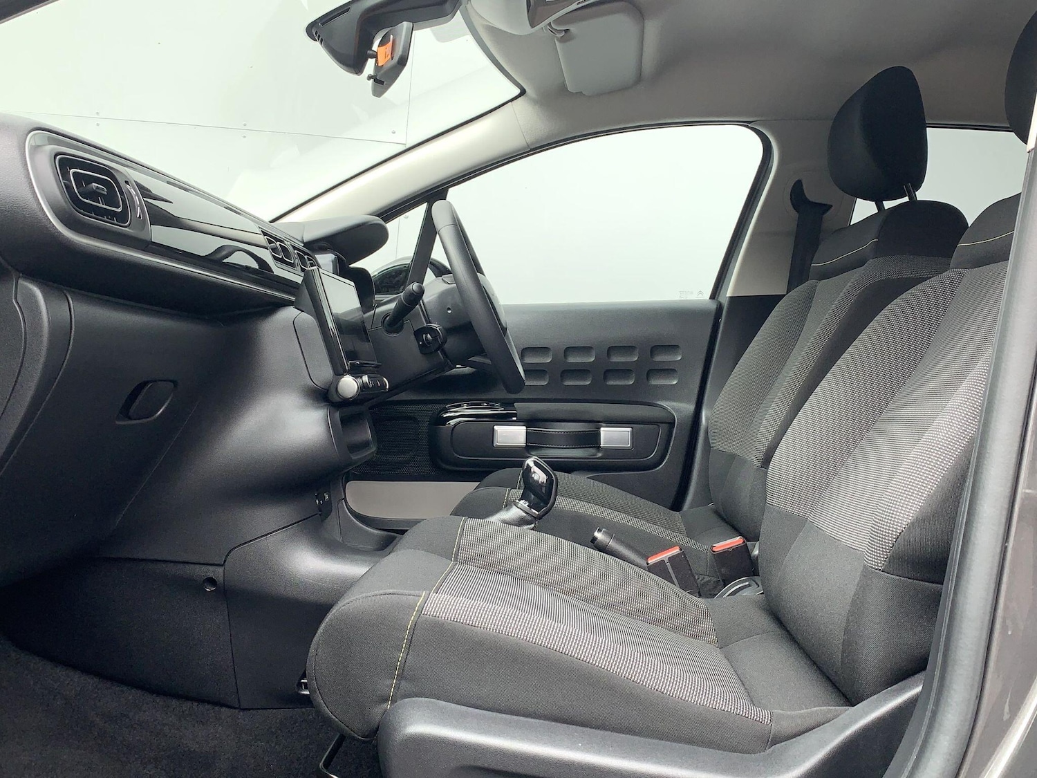 Used Citroen C3 2024 for sale - 76137677: Photo 6