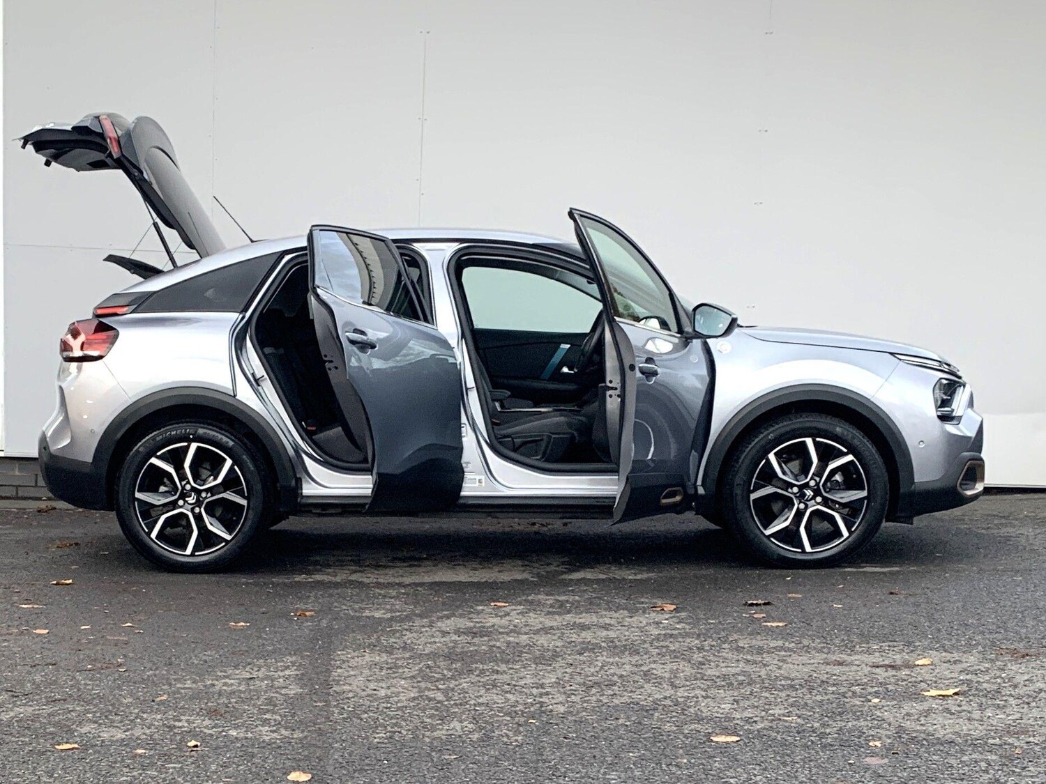 Used Citroen e-C4 2023 for sale - 76398430: Photo 20