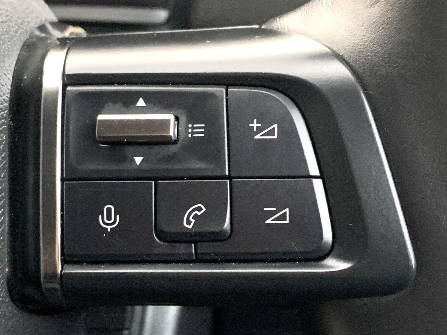 Used Citroen e-C4 2023 for sale - 76398430: Photo 23