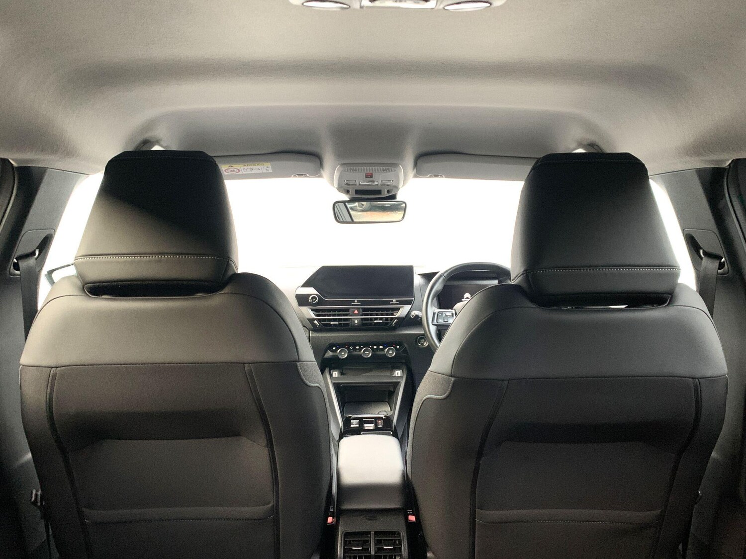 Used Citroen e-C4 2023 for sale - 76398430: Photo 25