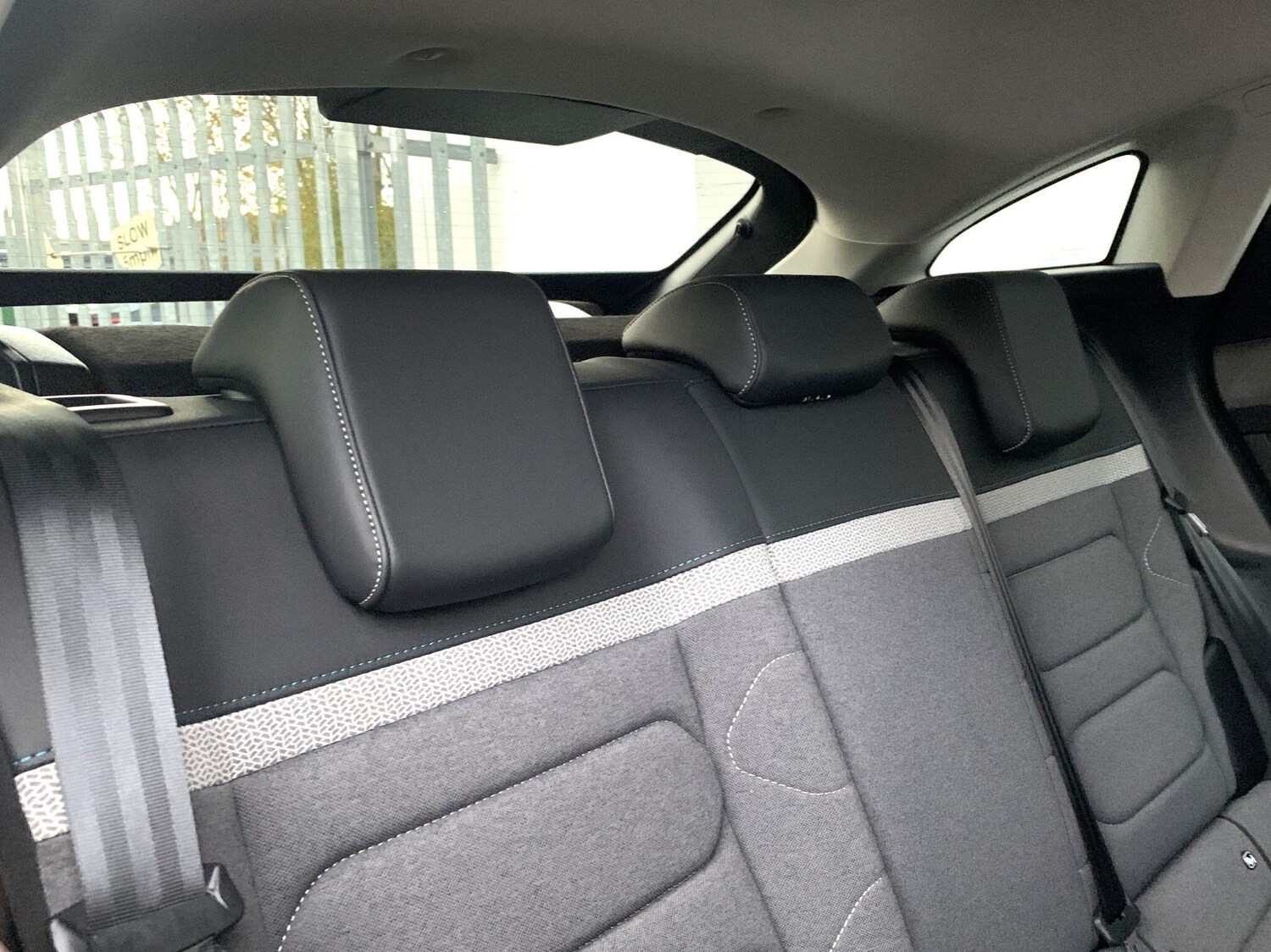 Used Citroen e-C4 2023 for sale - 76398430: Photo 47