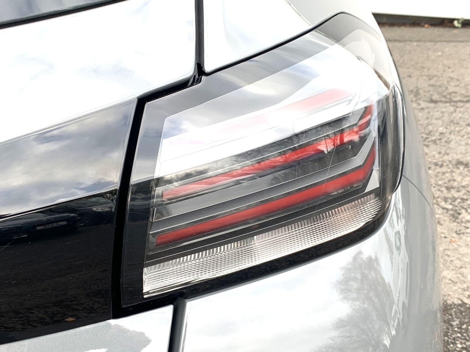 Used Peugeot E-208 2024 for sale - 76399186: Photo 30