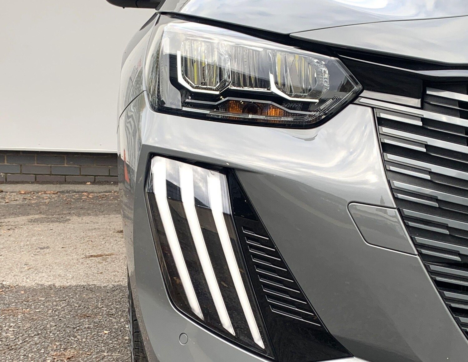 Used Peugeot E-208 2024 for sale - 76399186: Photo 39