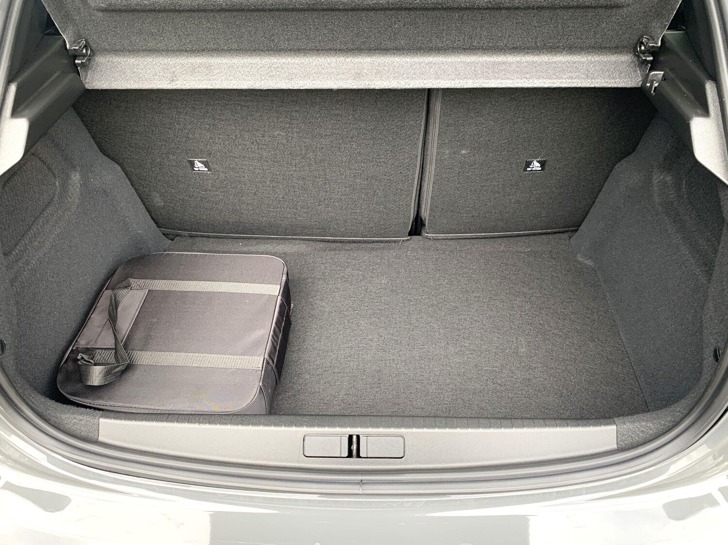 Used Peugeot E-208 2024 for sale - 76399186: Photo 48