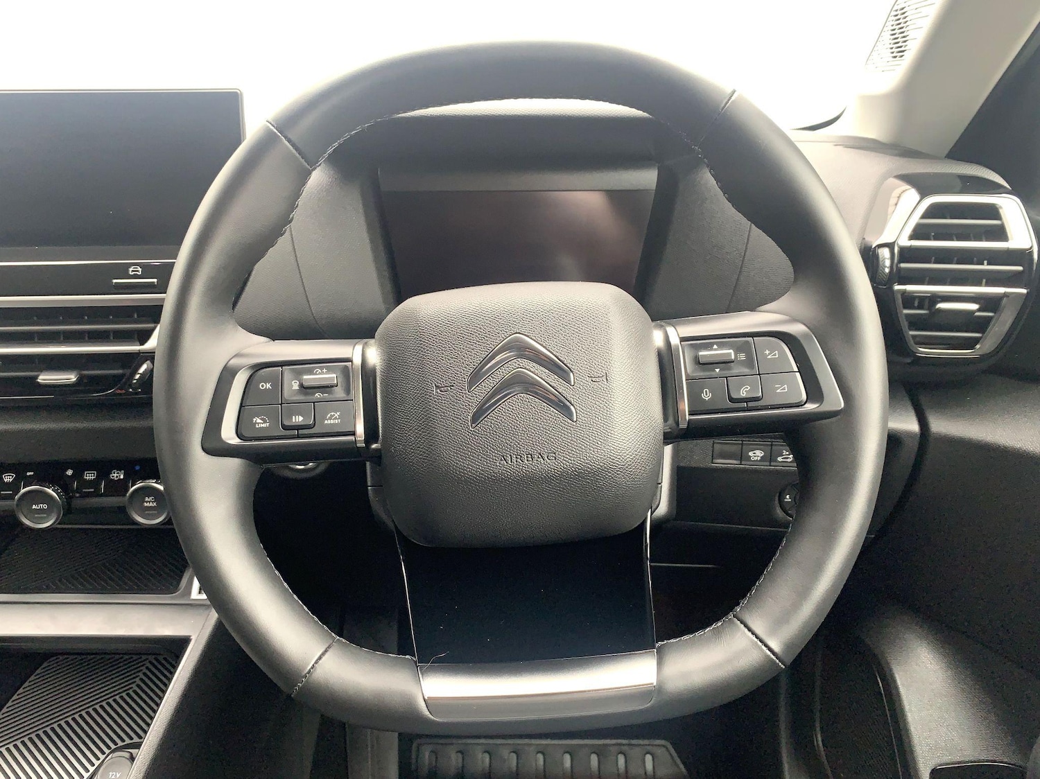 Used Citroen C4 2023 for sale - 77074530: Photo 20