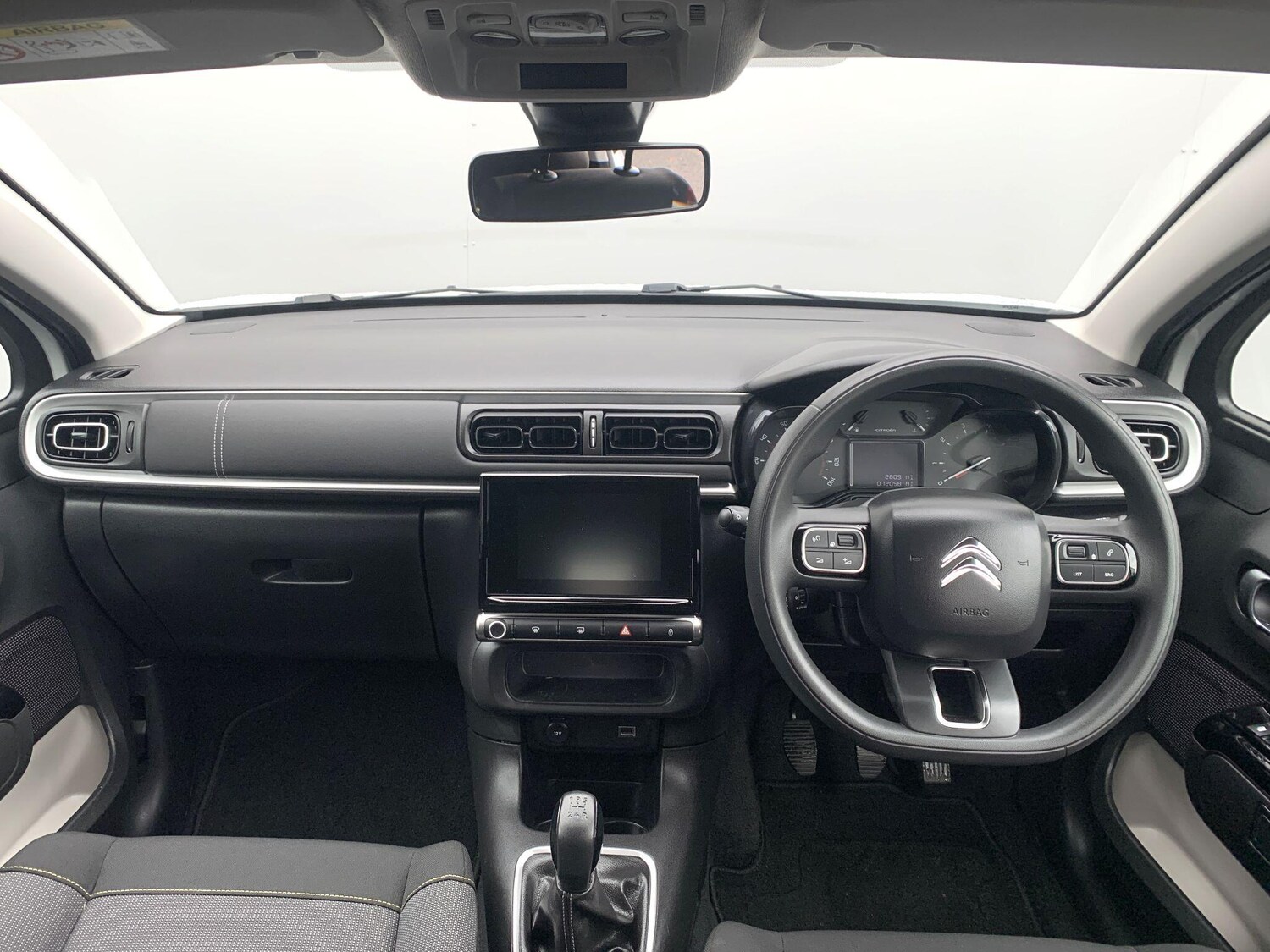 Used Citroen C3 2023 for sale - 76538295: Photo 11