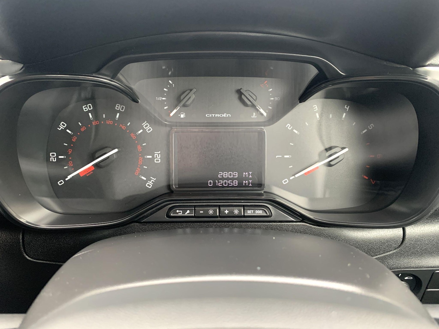 Used Citroen C3 2023 for sale - 76538295: Photo 46