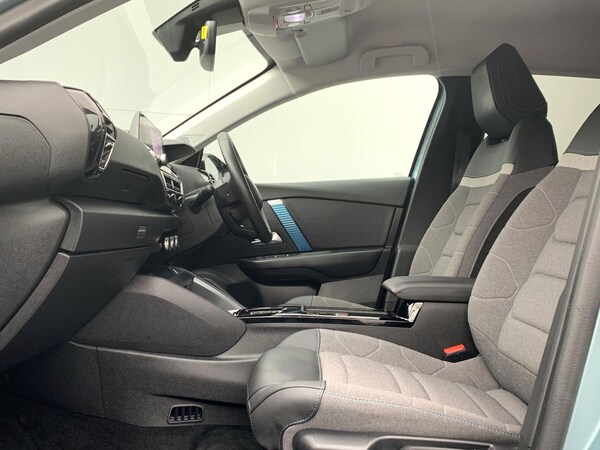 Used Citroen e-C4 2023 for sale - 75658068: Photo 7