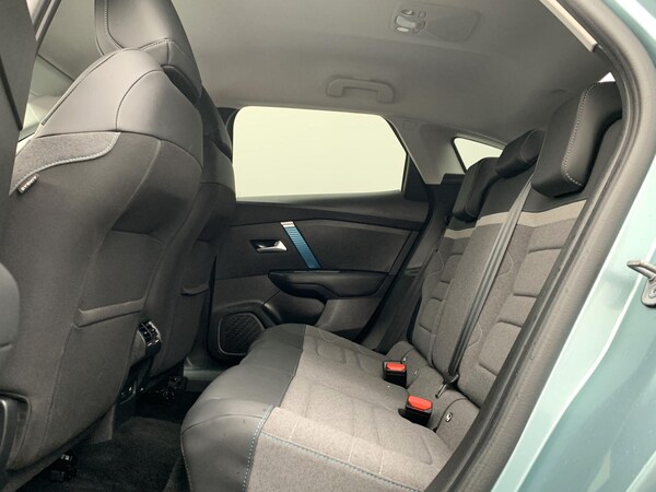 Used Citroen e-C4 2023 for sale - 75658068: Photo 9