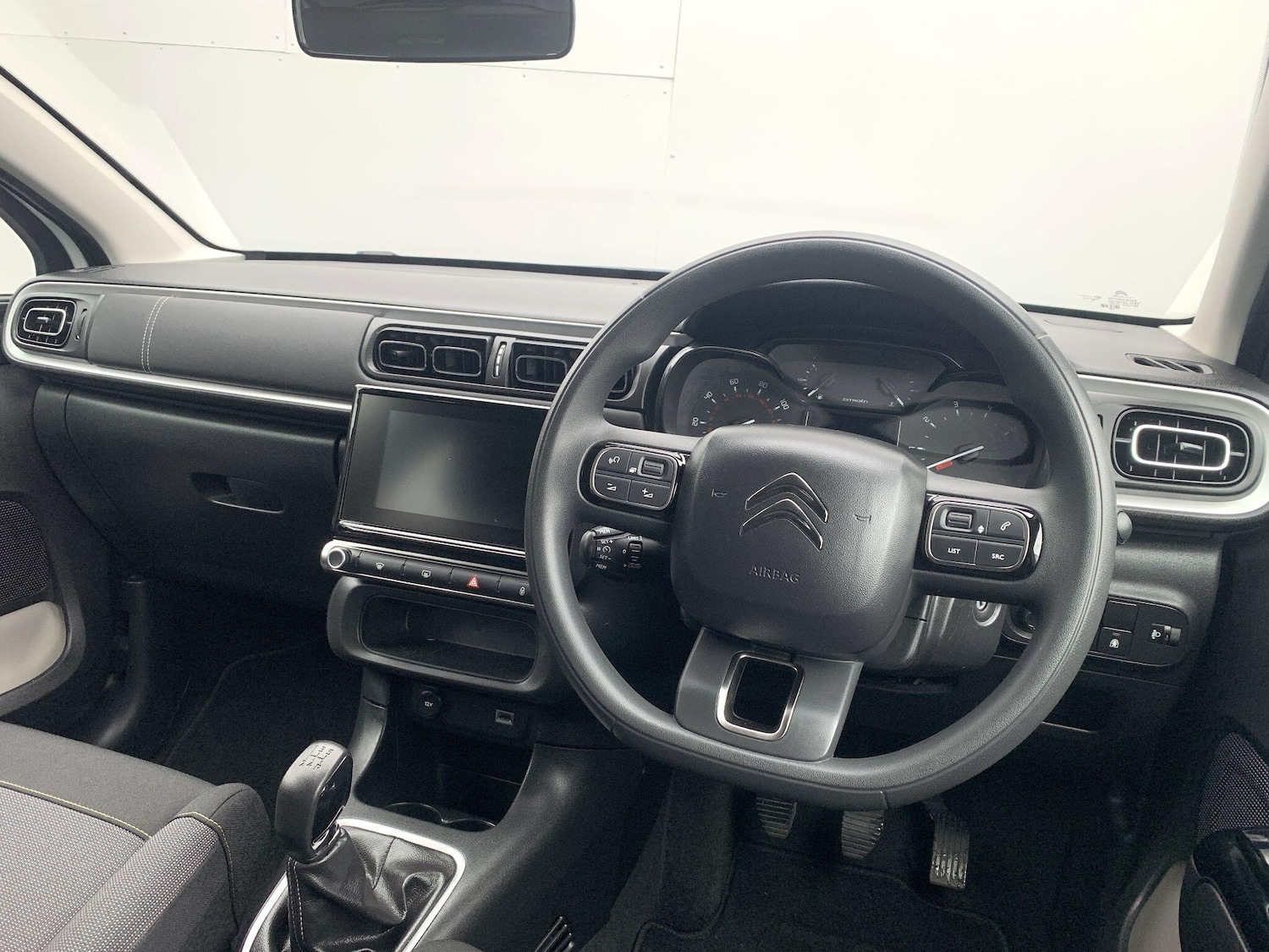 Used Citroen C3 2023 for sale - 76446570: Photo 11