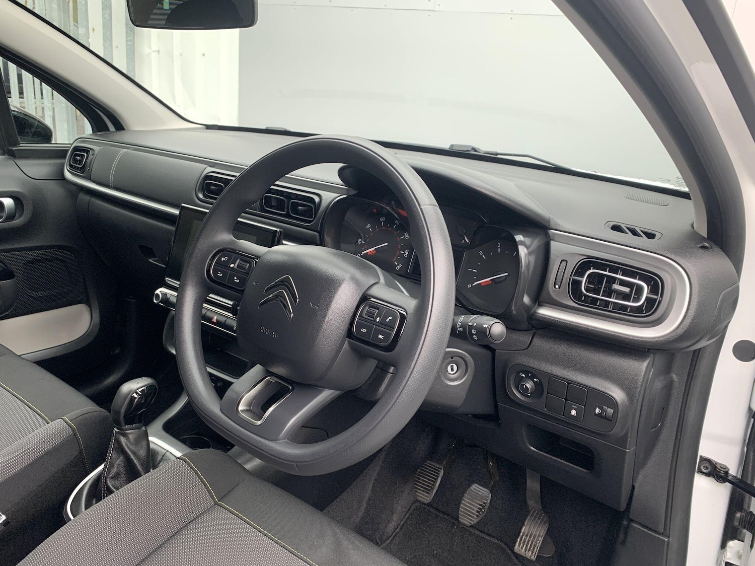 Used Citroen C3 2023 for sale - 76446570: Photo 13