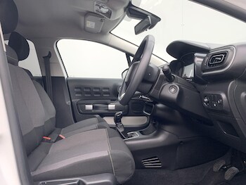 Used Citroen C3 2023 for sale - 76446570: Photo