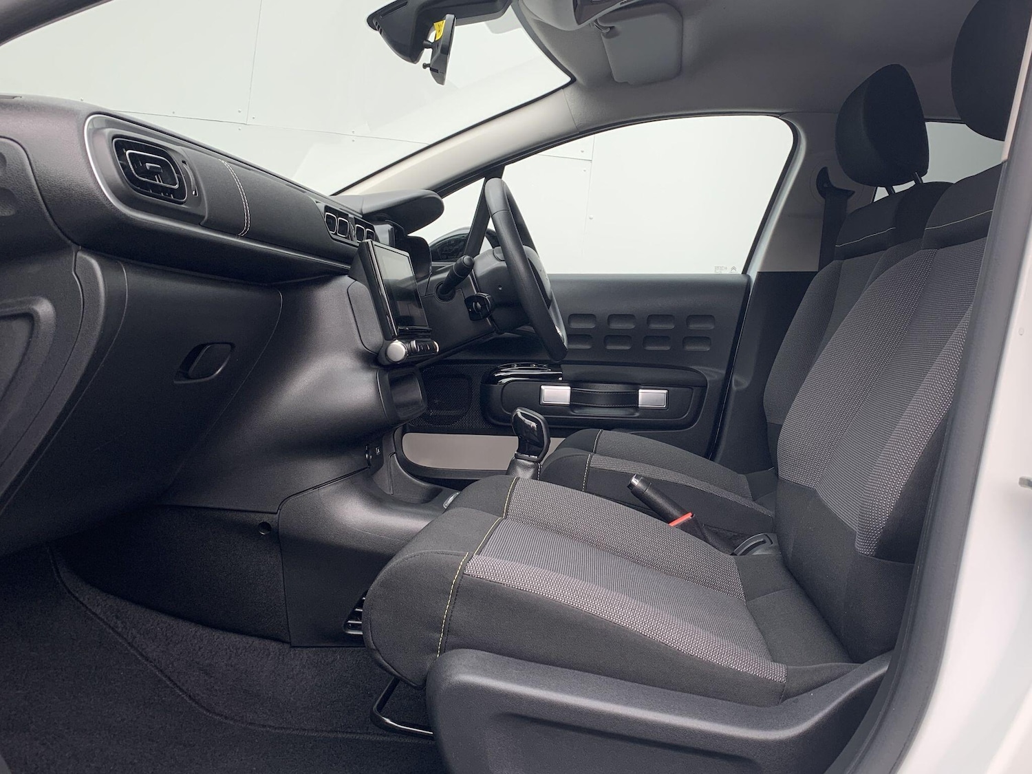 Used Citroen C3 2023 for sale - 76446570: Photo 7