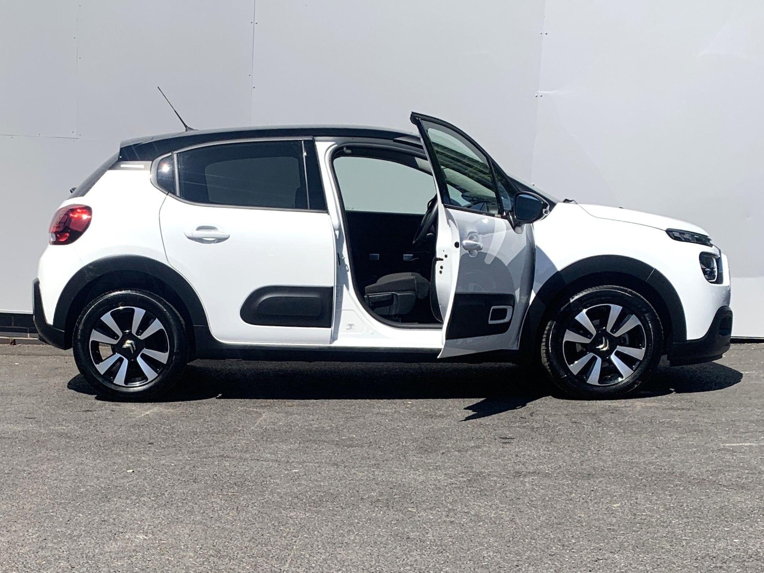 Used Citroen C3 2024 for sale - 76136069: Photo 16