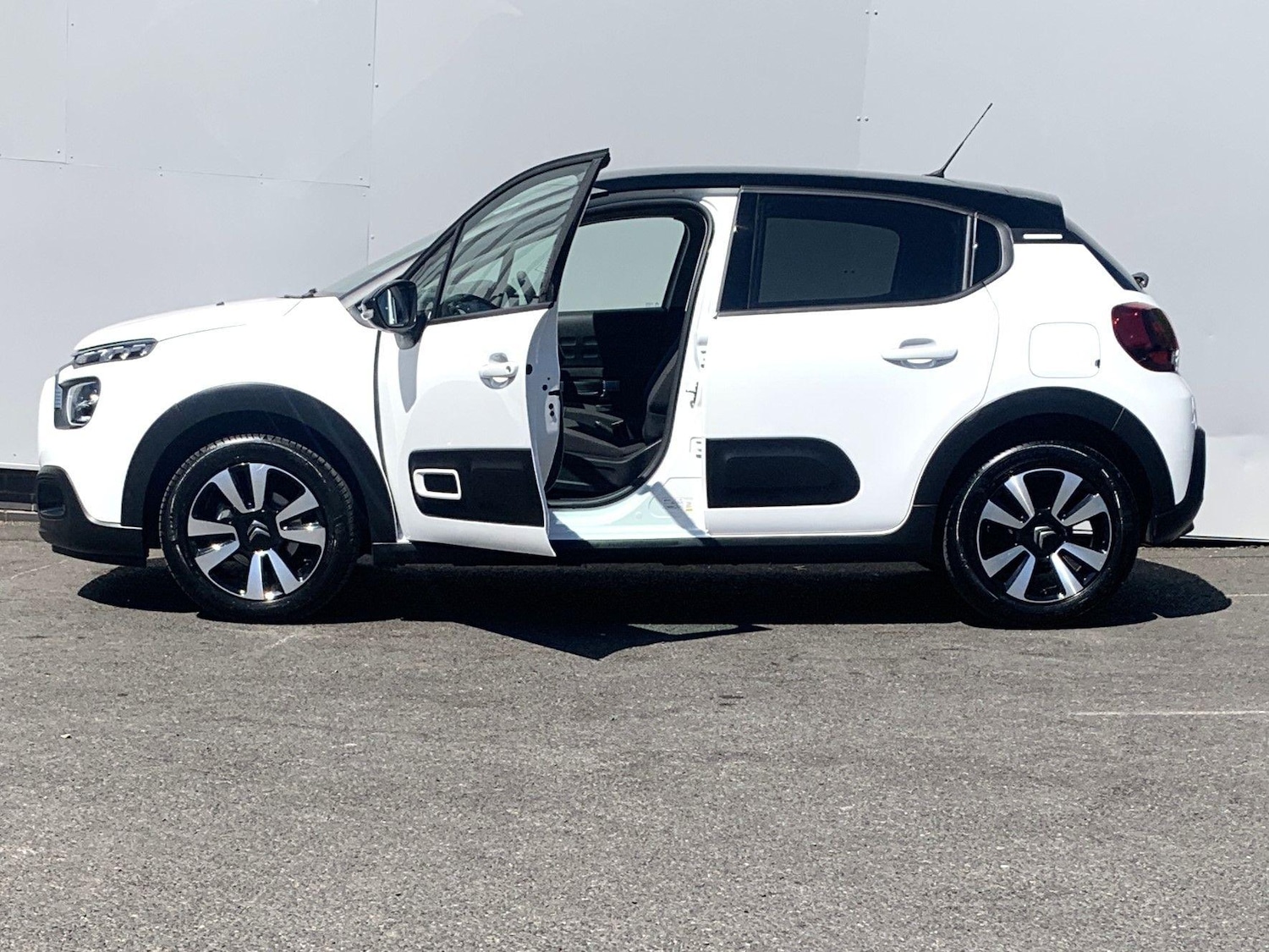 Used Citroen C3 2024 for sale - 76136069: Photo 24