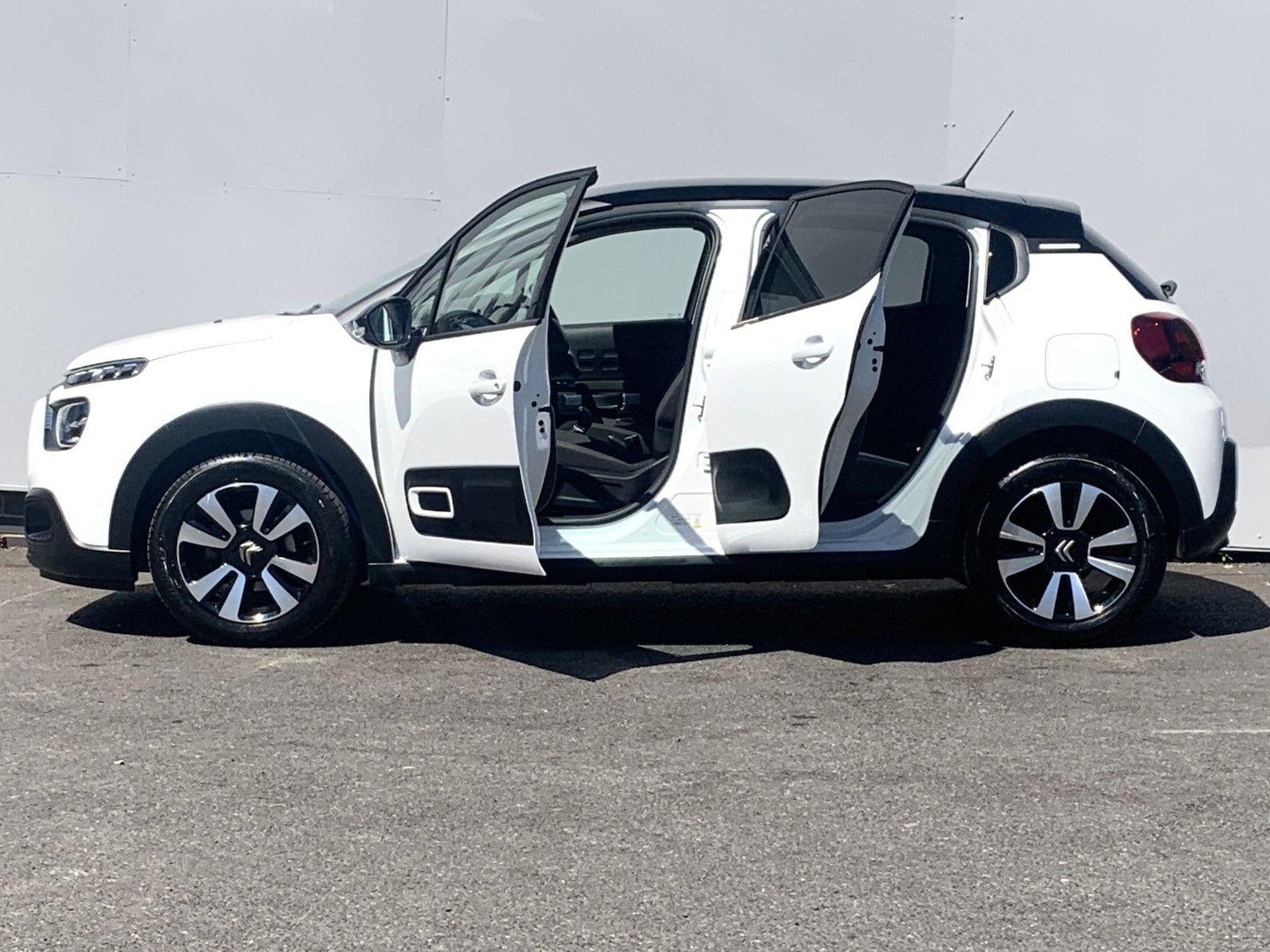 Used Citroen C3 2024 for sale - 76136069: Photo 26