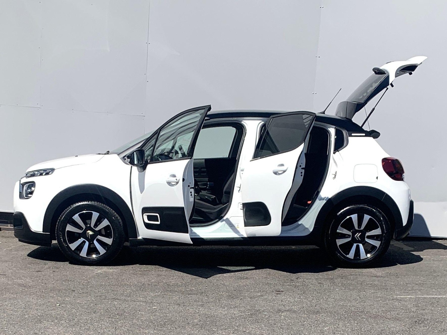 Used Citroen C3 2024 for sale - 76136069: Photo 28