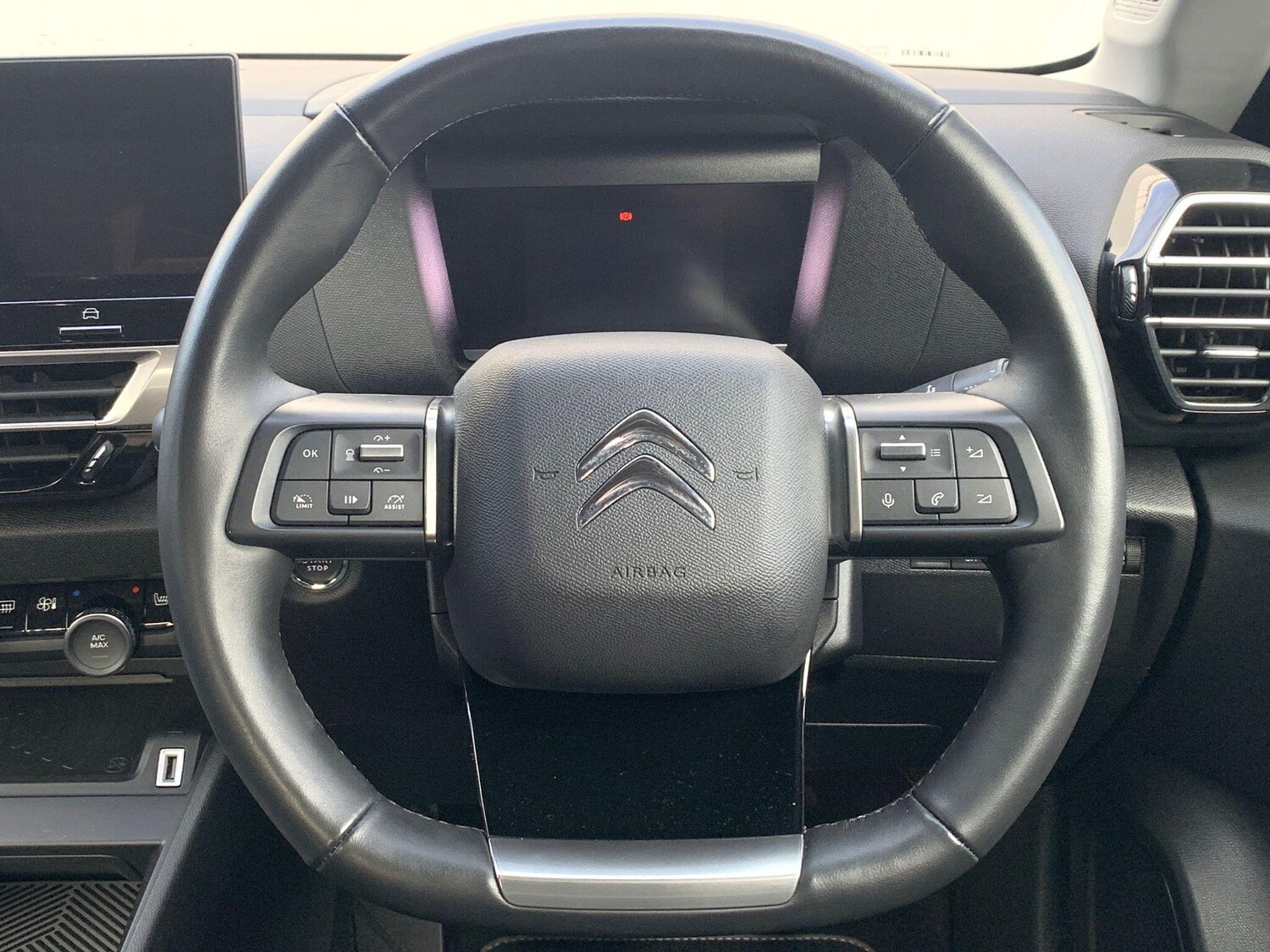 Used Citroen C4 2024 for sale - 77155314: Photo 32