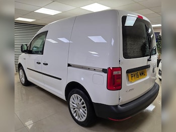 Used Volkswagen Caddy 2016 for sale - 76769133: Photo